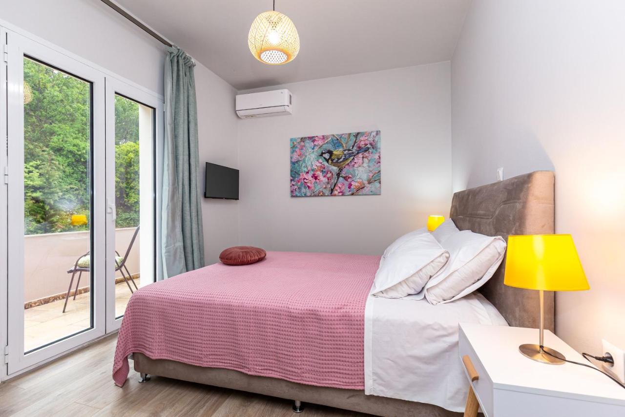 Nightingale Villa & Suites Corfu Gazatika Bagian luar foto