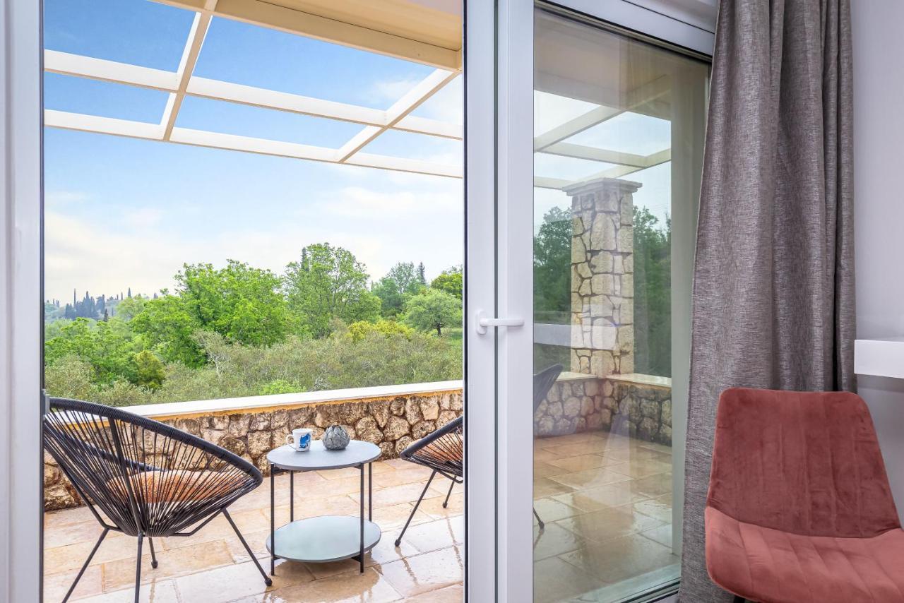 Nightingale Villa & Suites Corfu Gazatika Bagian luar foto